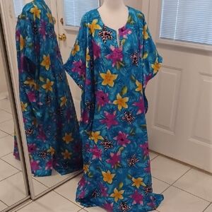 2/$50 Vibrant Floral Moomoo Or Kaftan Dress - One Size